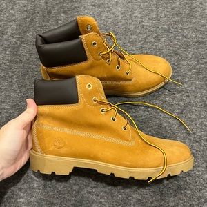 Never worn timberlands